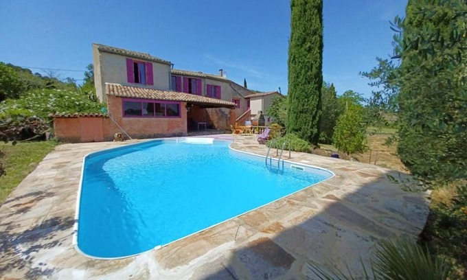 Courry House | House for rent located between Gard and Ardèche near Uzès