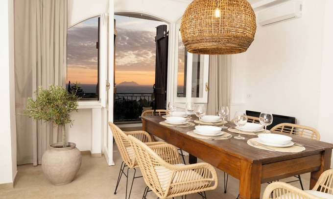 Sperlonga Apartment | House Ilios Sean and Montain View | Borgo Stays