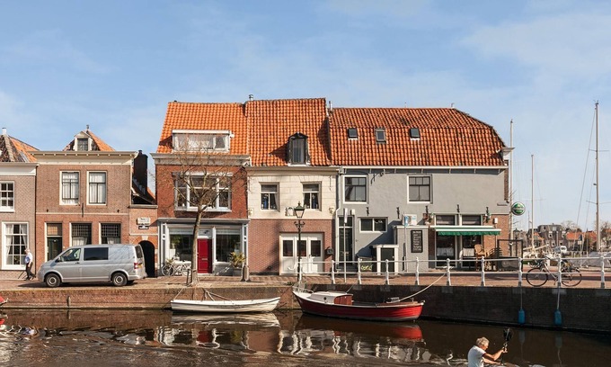 Alkmaar House | House in Centrum of Alkmaar, on the canal system