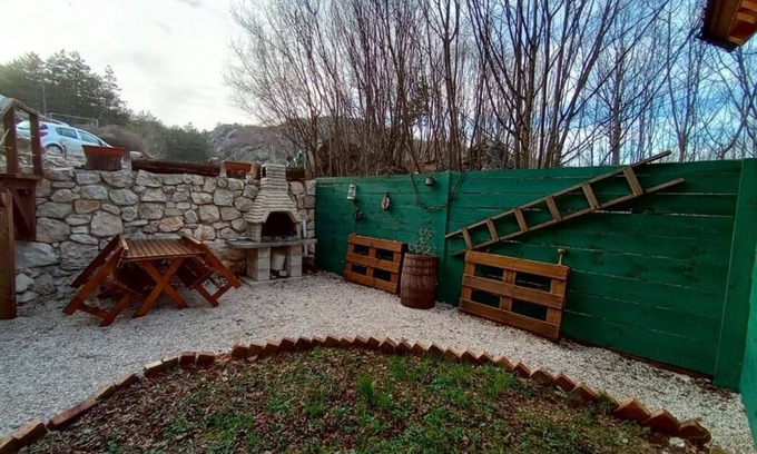 Donje Polje House | House in Cetinje. A quiet and peaceful place to rest. Near 2 national parks.