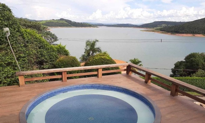 Capitolio House | HOUSE IN ESCARPAS DO LAGO - CAPITÓLIO MG - 6 BEDROOMS BEAUTIFUL VIEW OF FURNAS LAKE