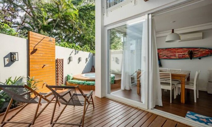 Florianopolis House | House in front of Praia Mole
