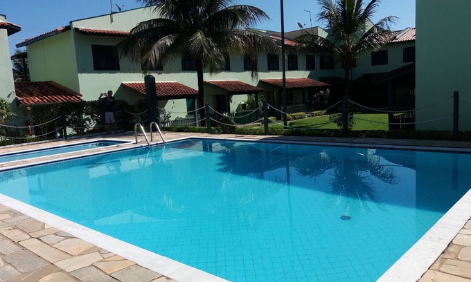 Martim de Sa Condo | House in Gated Community only 250 m from the Beach Martim de Sá