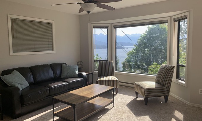 Gibsons House | House in Gibsons, BC