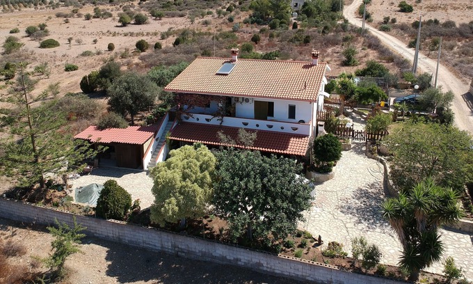 Sant'Anna Arresi Apartment | House in the most southern point of the island, completely fenced super price.