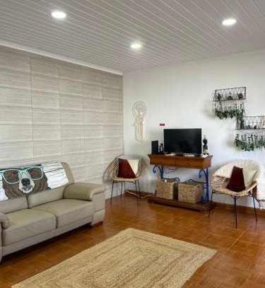 Nordeste House | House In The Valley
