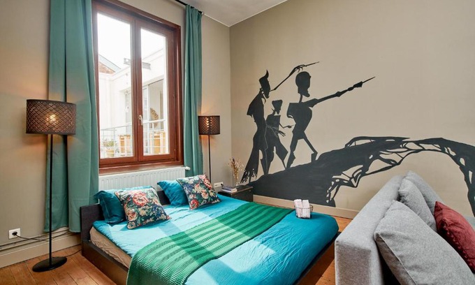 University District Apartment | House of Magic