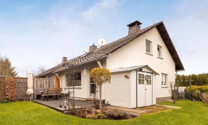 Feldberg House | House on the Feldberg with large garden and fireplace