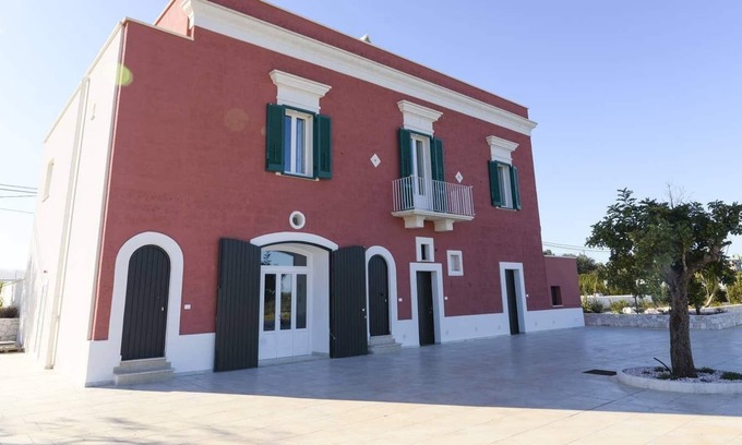 L'Assunta Apartment | House on the 1st floor with swimming pool in a villa in Monopoli n5