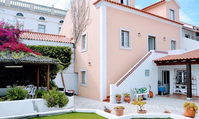 Santiago do Cacem House | House with 4 bedrooms, 5 bathrooms, garden, barbecue, terrace for 8 people