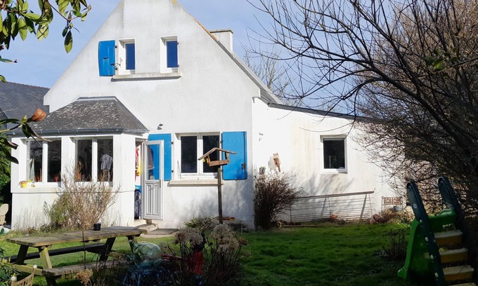 Porspoder House | House with garden, in a quiet area! Close to beaches and all amenities!