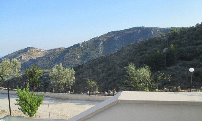 Mattinata Apartment | House with garden in a quiet and relaxing environment