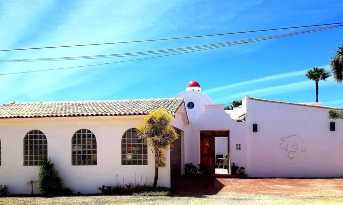 Las Conchas House | House with sea view in Las Conchas