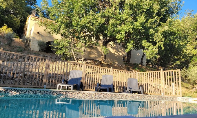 Bonneval-sur-Arc House | House with swimming pool in a peaceful, relaxing setting. Pets allowed.