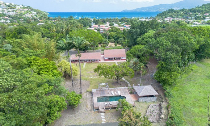 Tartane House | HOUSING ANSE A L'ÂNE