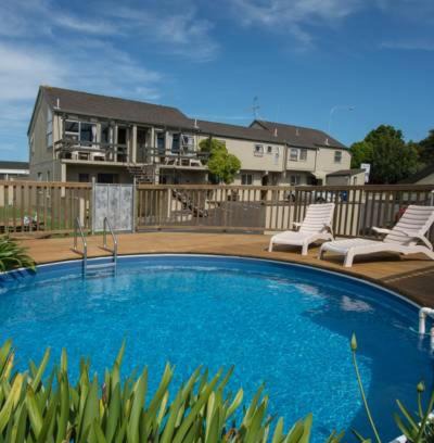 Howick Hotel | Howick Motor Lodge