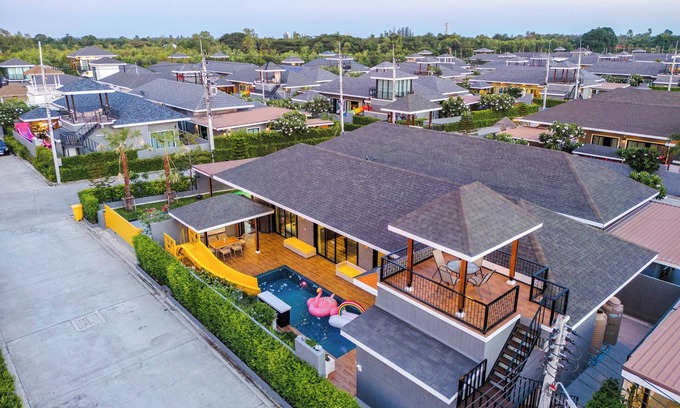 Kao Yai Villa | Hua Hin Pool Villa and Pool table with 3 bedrooms, 3 bathrooms near Cha-Am beach