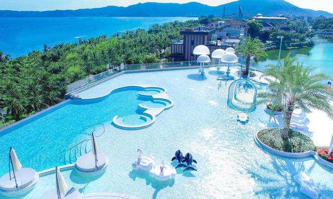 Jiyang Hotel | HUALUXE Sanya Yalong Bay Resort by IHG