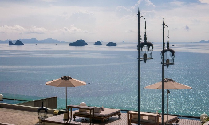 Taling Ngam Villa | Huge Seaview Villa within a 5-Star branded Resort on Samui