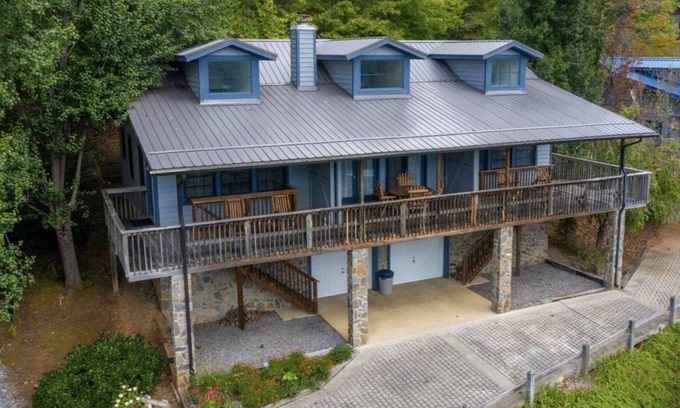 Canton House | Hummingbird at Springdale: Resort Home with Golf and Pool Access!