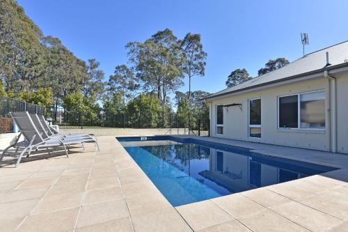 Nulkaba House | Hunter Winery Hideaway with Pool & Games Room