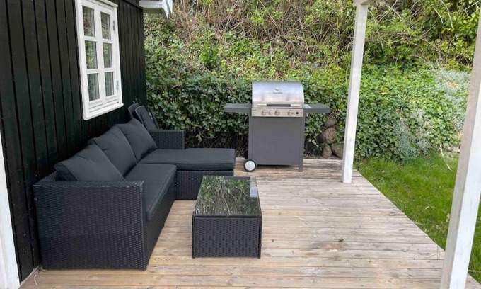 Svendborg Apartment | Hyggeligt anneks på Thurø, tæt på vandet.