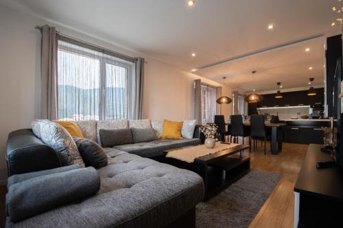 Sarnitsa Apartment | Hyggemate - Топъл и стилен престой в Сърница