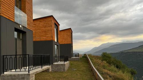 Dsegh Hotel | Hyuga
