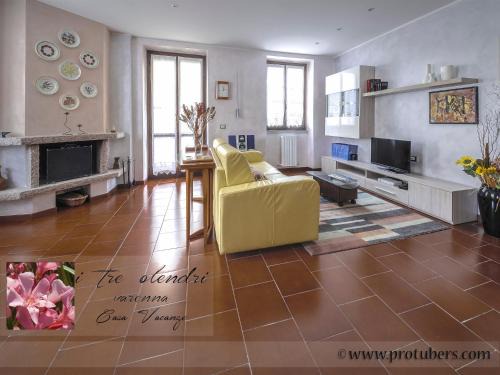 Varenna House | I Tre Oleandri Varenna