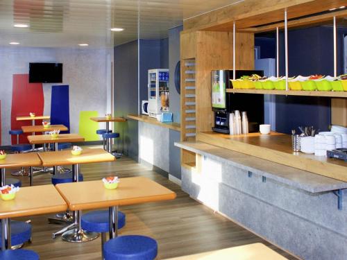 Flers Hotel | ibis budget Flers Grands Champs