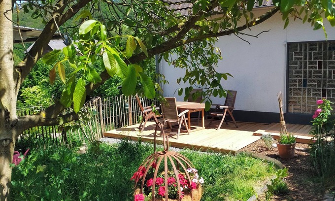 Helmeroth Condo | Ideal f. Families, eat-in kitchen, play corner, garden, terrace, animals, great nature