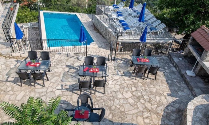 Tivat Other | Ideal for groups of family and friends, 5 Apartments,each sleeps 4 Private Pool