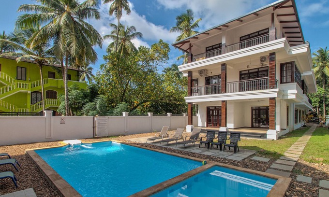 Gauravaddo Villa | Ideal for Star Gazing- 6BHK