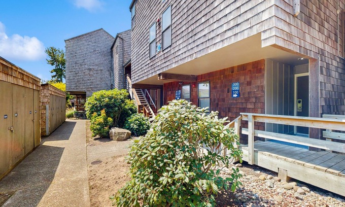 Historic Bayfront Condo | Ideal getaway on the water with private balcony, cozy layout, and free WiFi