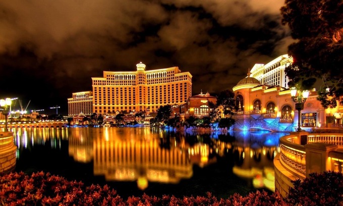 Chinatown House | Ideal location, quiet, clean, game-room, piano, just minutes west of the Strip
