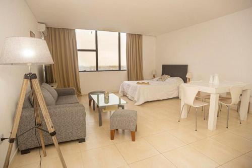 Nordelta Apartment | Ideal si estas de paso en Nordelta con desayuno y cochera