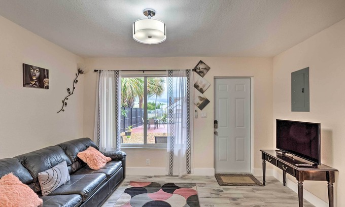 Riviera Beach Apartment | Ideally Located West Palm Beach Apartment!