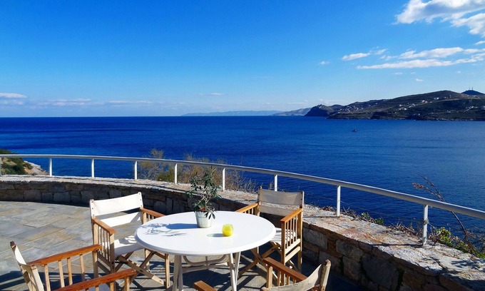 Daskalio Villa | Idyllic stone and wood villa with stunning, panoramic views of the Aegean Sea