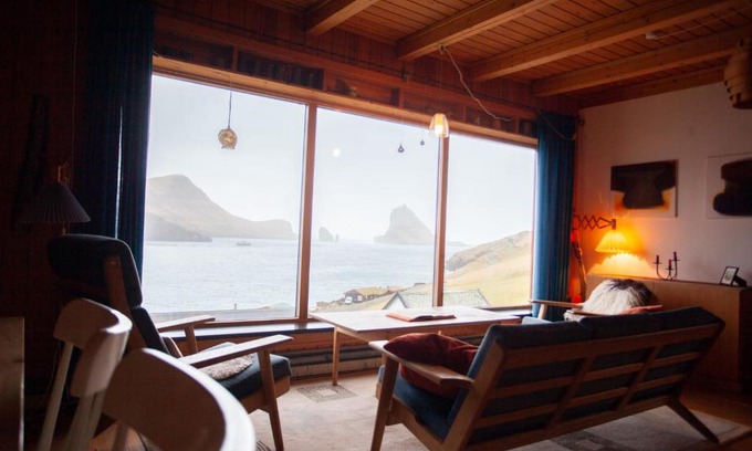 Vagar House | Idyllic Vacation Home with a Breathtaking View