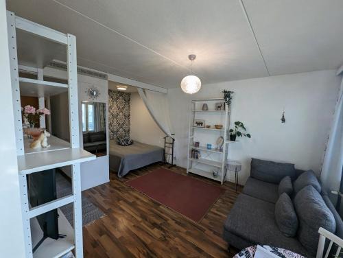 Kallio Apartment | Ihana huoneisto meren lähellä.