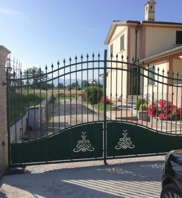 Castel Ritaldi House | Il Rifugio Della Luna