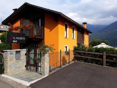 Province of Sondrio Bed & Breakfast | Il Vigneto