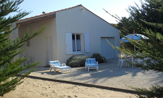 Saint-Pierre-d'Oleron House | Ile Oléron Près du port de La Cotinière 2 pers. Plage et océan à 50 m