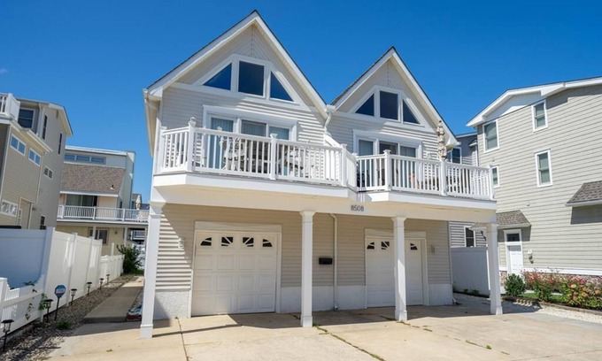 Dennisville Condo | Immaculately Kept Home in South End of Sea Isle