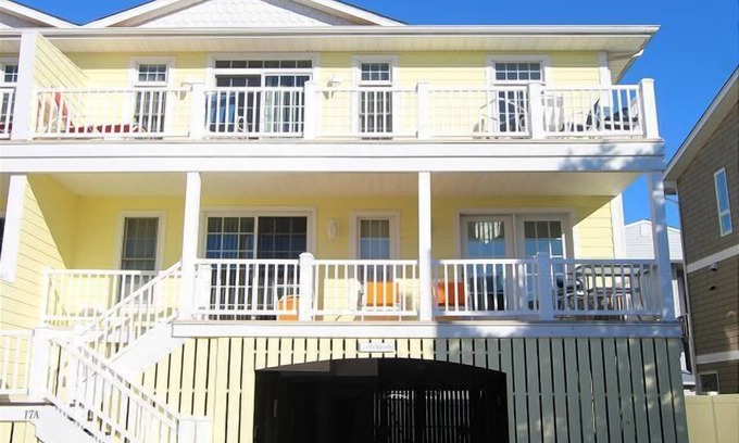 Rehoboth by the Sea Condo | Immaculately maintained property just steps to the beach in Dewey Beach.