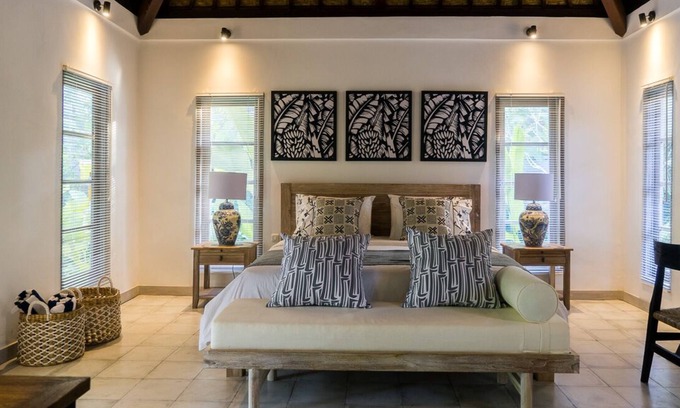 Kedewatan Villa | Immerse yourself in a stylish 2BR Bungalow with PRIVATE POOL in UBUD, Bali!
