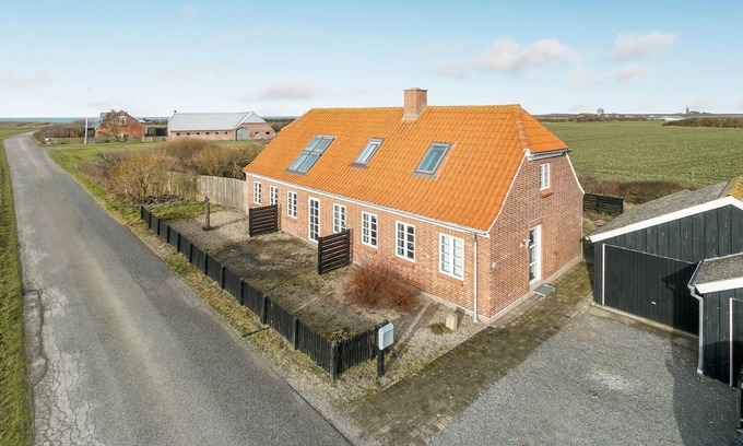Trans House | In a quiet location, close to Trans Beach, this spacious and beautiful vacation home welcomes you.