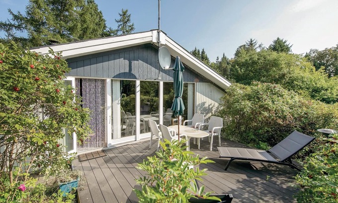 Hadsund House | In Ajstrup near Hadsund you will find this cozy cottage on a large plot and in a beautiful nature.