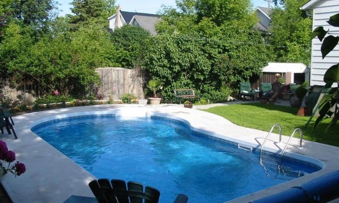 Inner Harbour House | In Heart of Kingston Downtown Pool Home