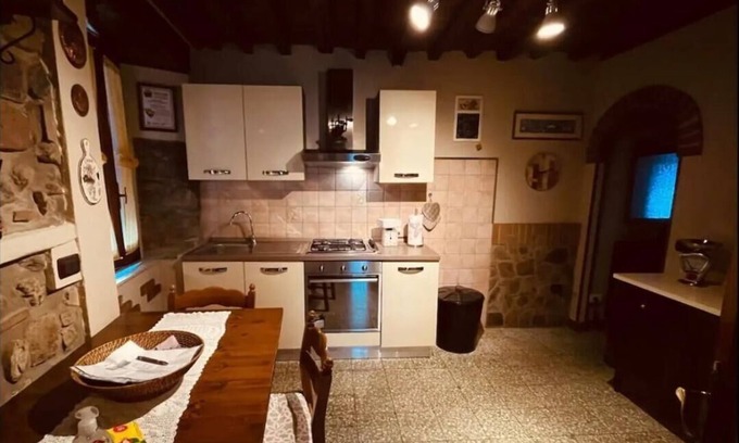 Mologno House | In pieno centro storico, Rustico San Jacopo, carino monolocale